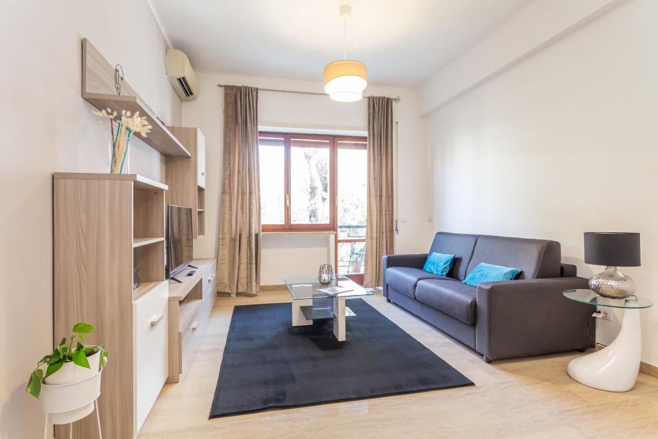 St Peter Cozy 2 Bdr Apartment With Garage โรม ภายนอก รูปภาพ
