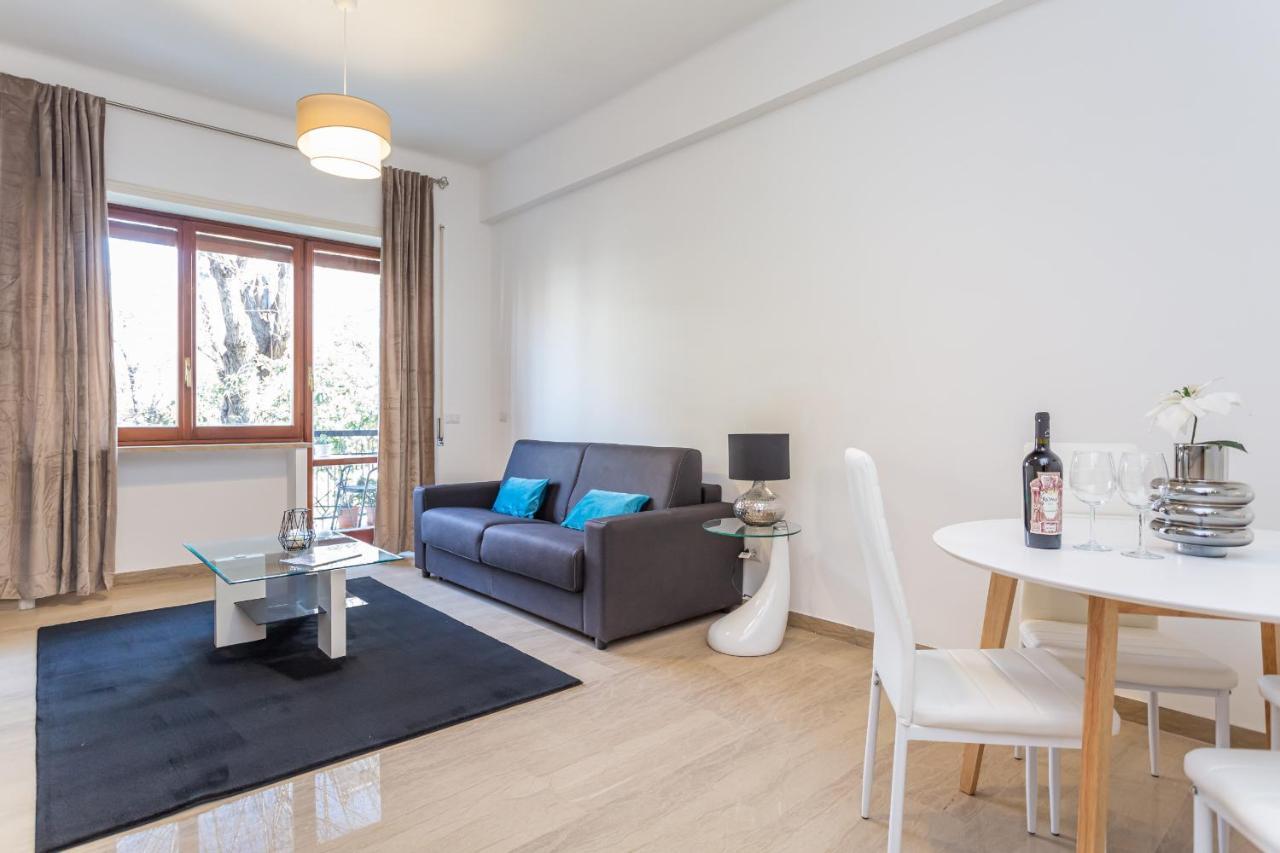 St Peter Cozy 2 Bdr Apartment With Garage โรม ภายนอก รูปภาพ