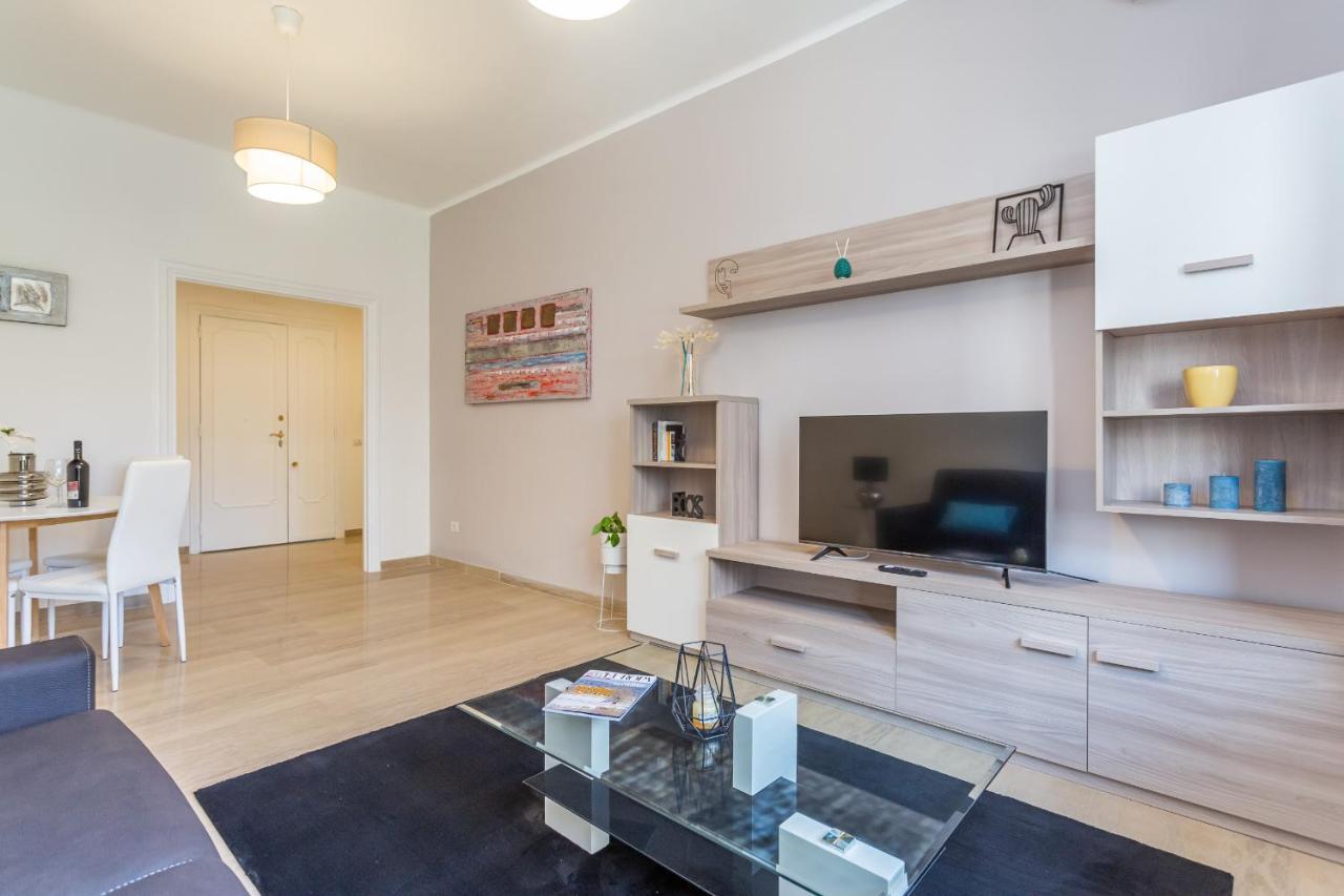 St Peter Cozy 2 Bdr Apartment With Garage โรม ภายนอก รูปภาพ